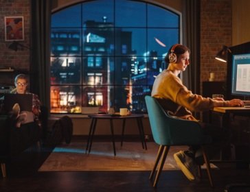 Shutterstock 2160027847 